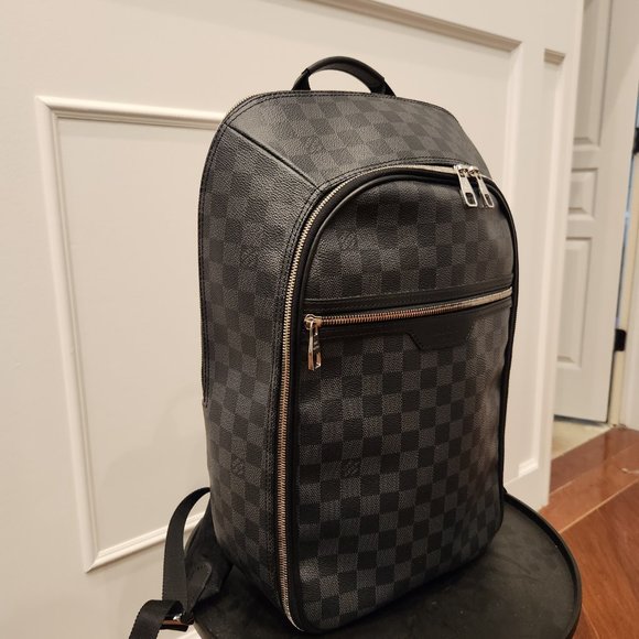 Louis Vuitton Michael Backpack NV2 - Picture 3 of 4